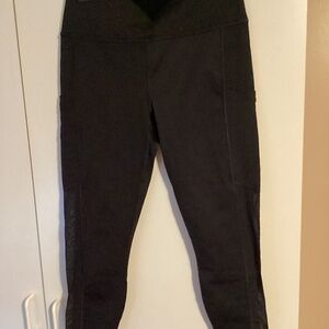 NWT Fabletics Mila High Waisted Pocket Capri